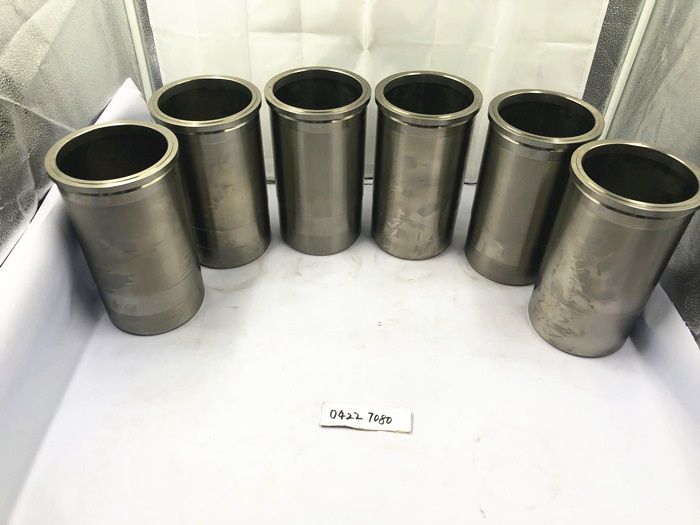 Deutz Diesel Engine BFM1015 Cylinder Liner 04227080 04225169 04262182