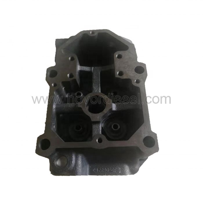 Deutz BFM1015 BF6M1015 BF8M1015 Diesel Engine Cylinder Head 04226976