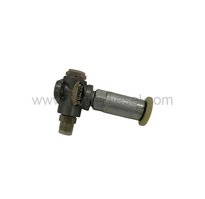 Deutz 413 Engine Parts Supply pump 01180582