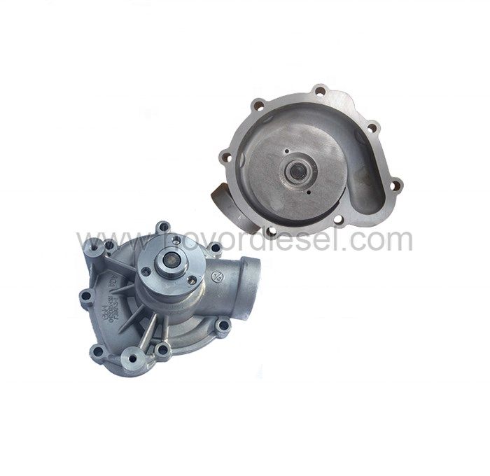 Deutz Diesel Engine 1013 Water pump 04259547 / 04256853 . 02937439 / 02937456