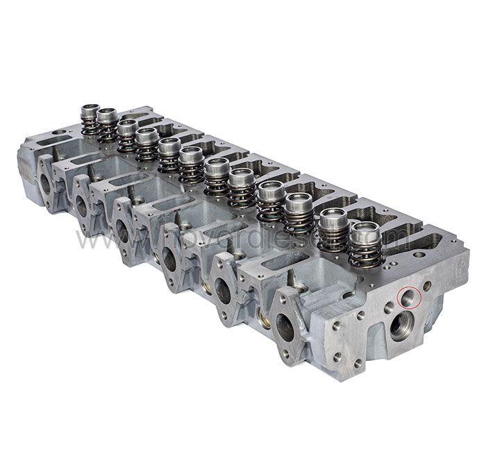 D6E TCD2012 L06 2V Deutz tcd2012 Engine Parts Cylinder Head Assy With EGR Valve 0429 2632