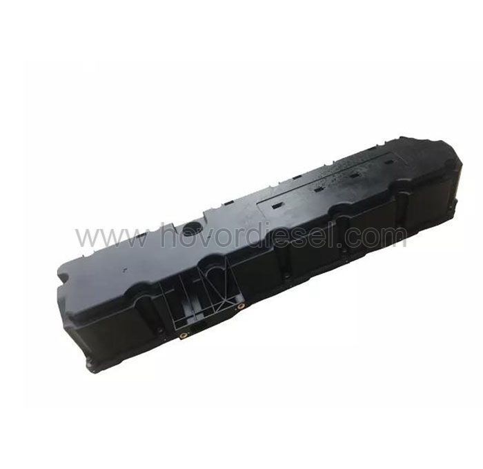 Suit for Deutz TCD 2013 L06 4V Engine Part Valve Cover 04904716 04912158