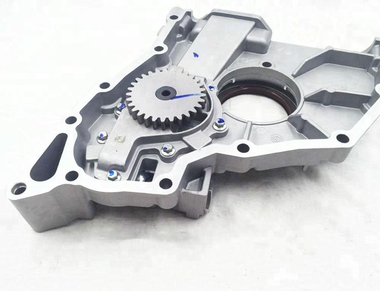 TCD2013 L06 4V Oil Pump Front Cover 04909032 04905476 04904956 for Deutz Diesel Engine