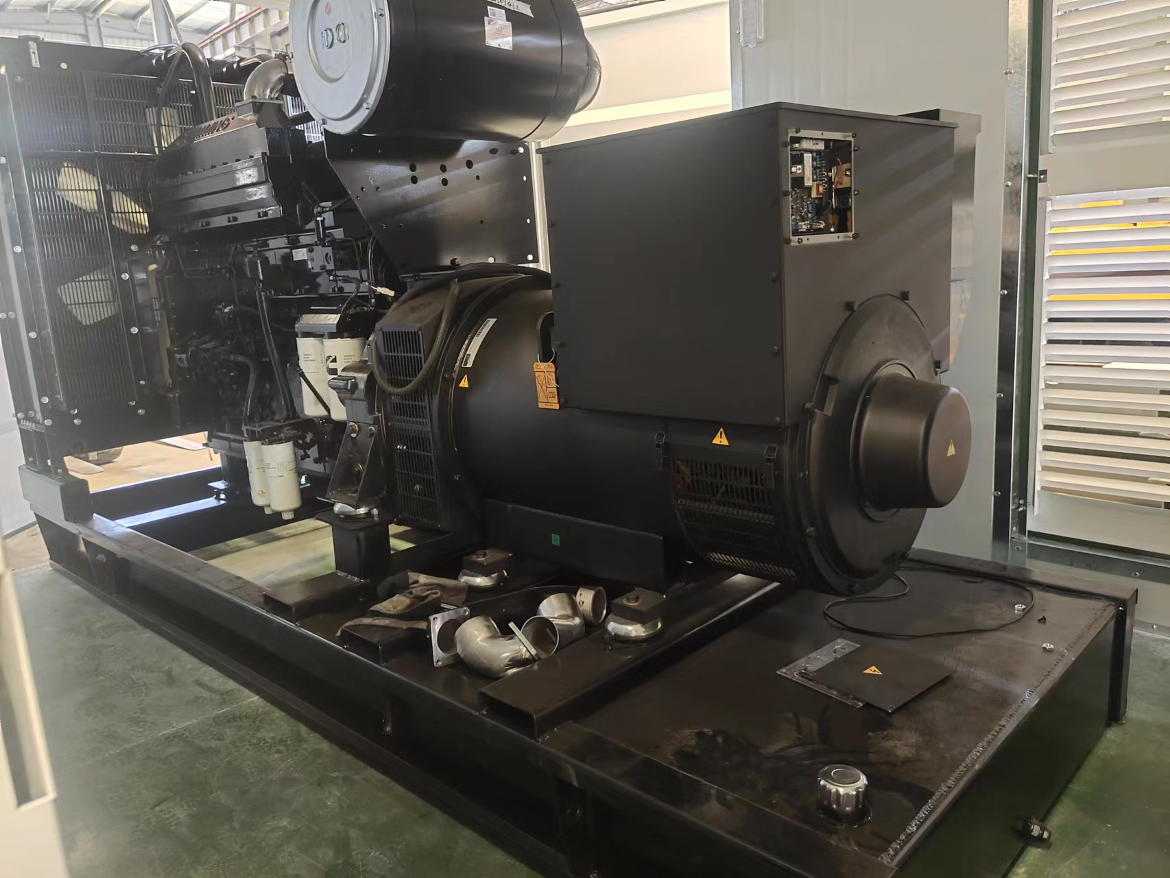 What are the main parts of a generator?